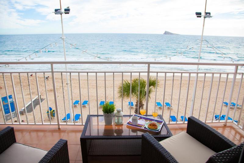 Apartment Seafront Unbeatable Location A Benidorm